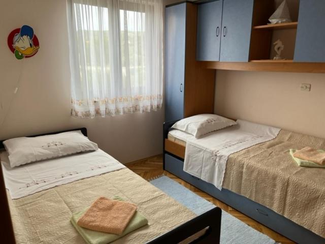 Mira Appartement Barbat na Rabu Buitenkant foto